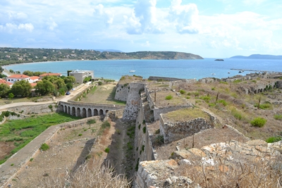 methoni25 image